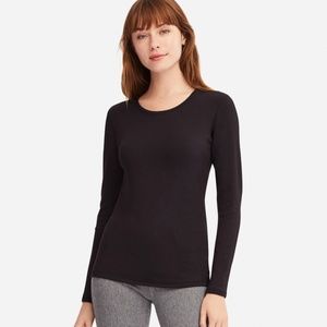 HEATTECH ULTRA WARM crew neck t-shit